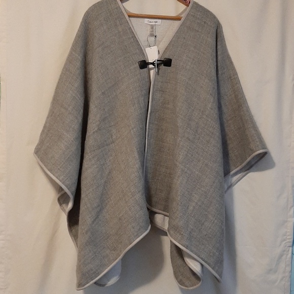 Calvin Klein Jackets & Blazers - Calvin Klein Reversible Gray/White Poncho NWT